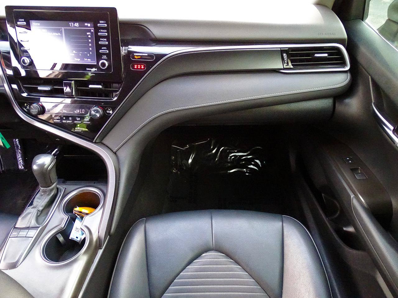 Used 2023 Toyota Camry SE FWD image 29