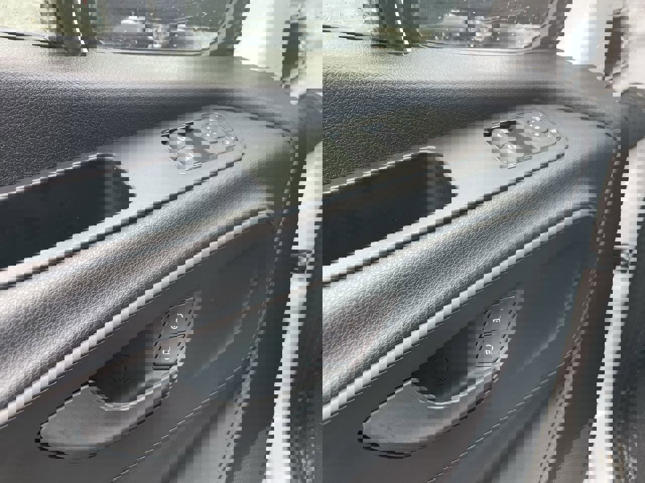 Used 2023 Mercedes-Benz Sprinter 3500 w/ Acoustic Package image 29