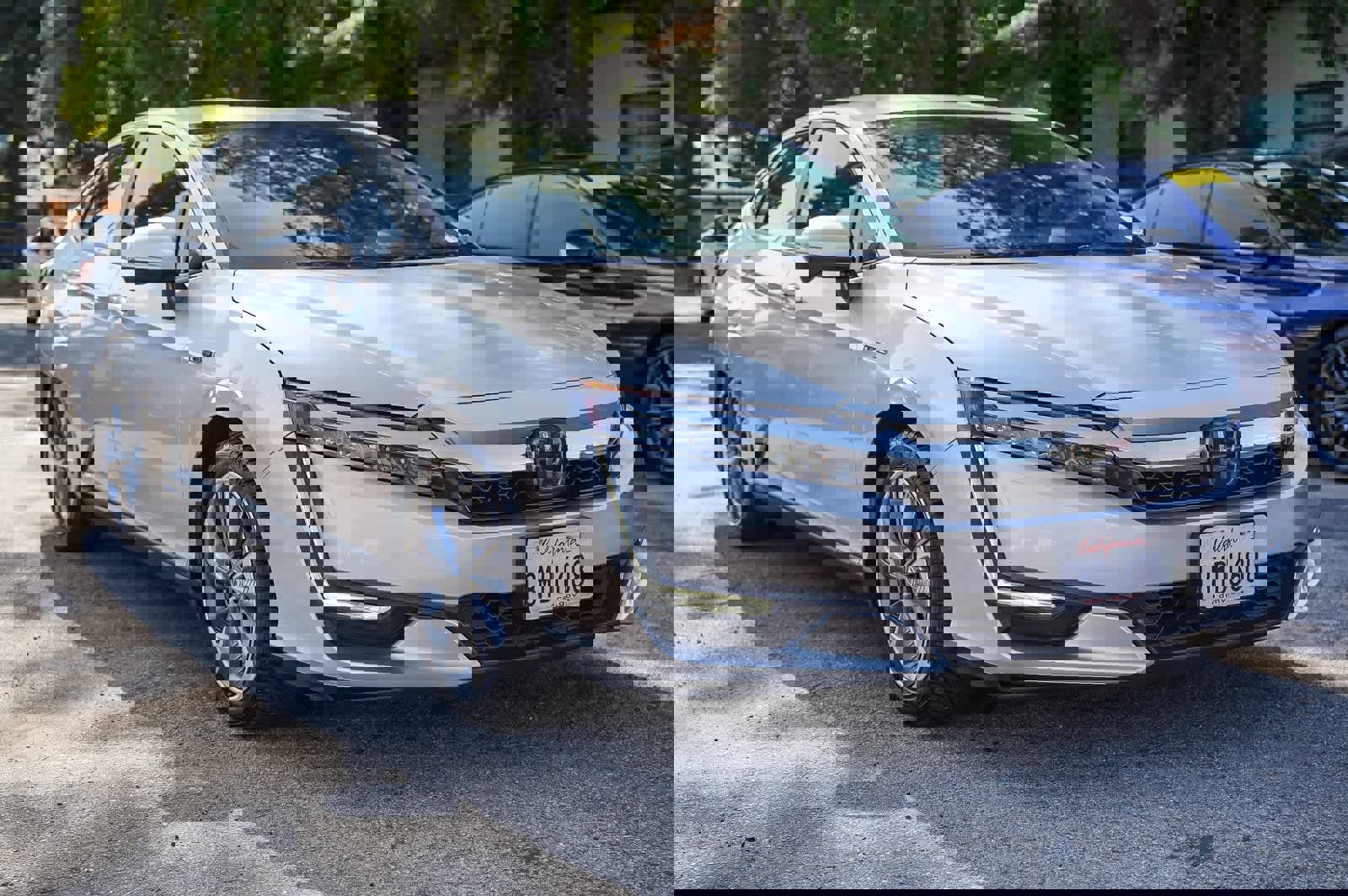 Used 2019 Honda Clarity Plug-In Hybrid image 3