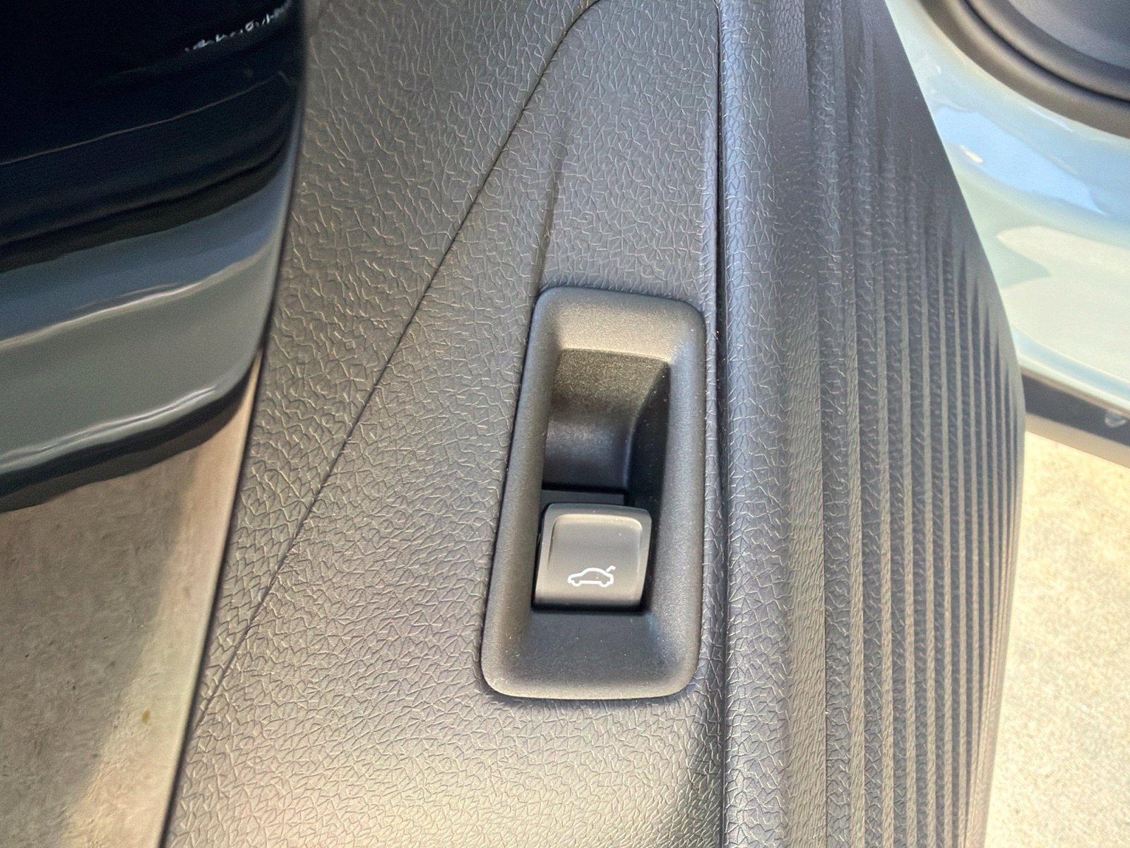 Used 2024 Volkswagen ID.4 Pro S RWD image 19