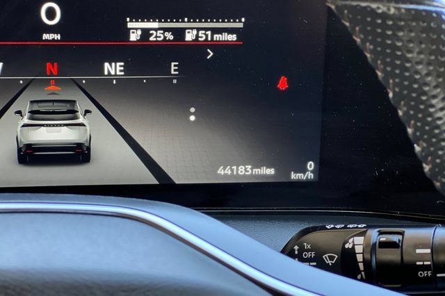 Used 2024 Nissan Ariya FWD image 33