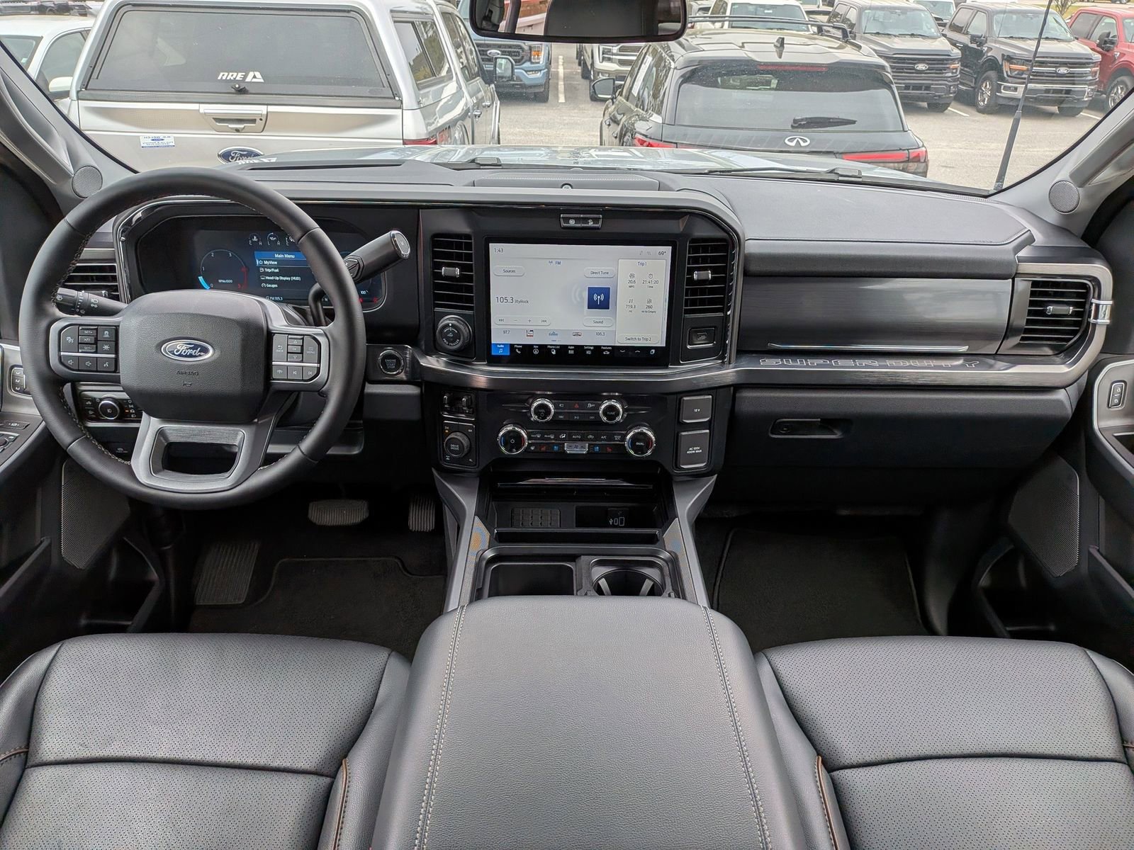 Certified 2026 Ford F250 Lariat w/ Black Appearance Package image 9