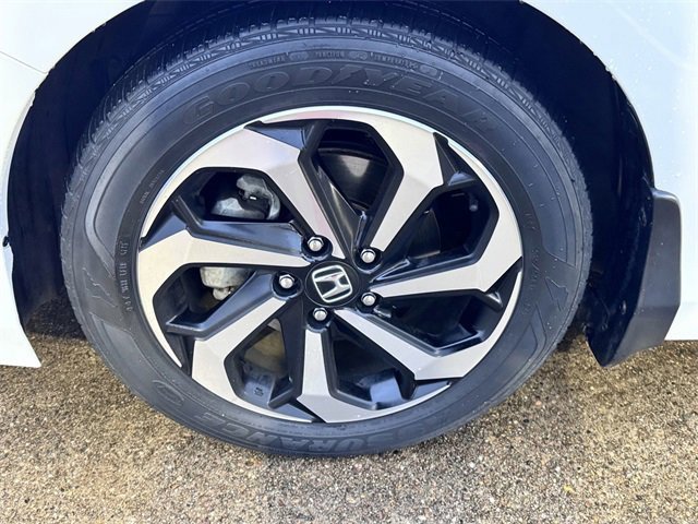 Used 2017 Honda Accord EX image 9