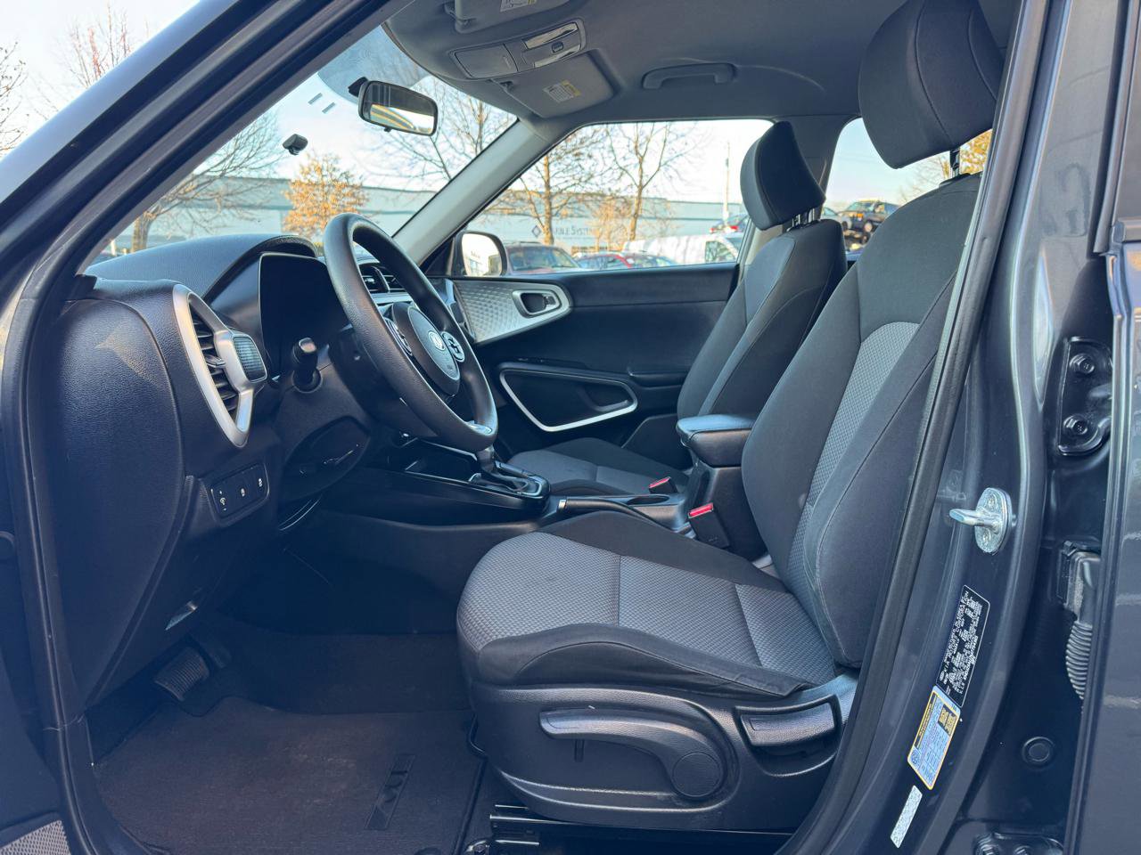 Used 2021 Kia Soul LX image 15