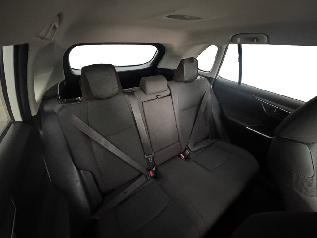 Used 2025 Toyota RAV4 LE FWD image 16