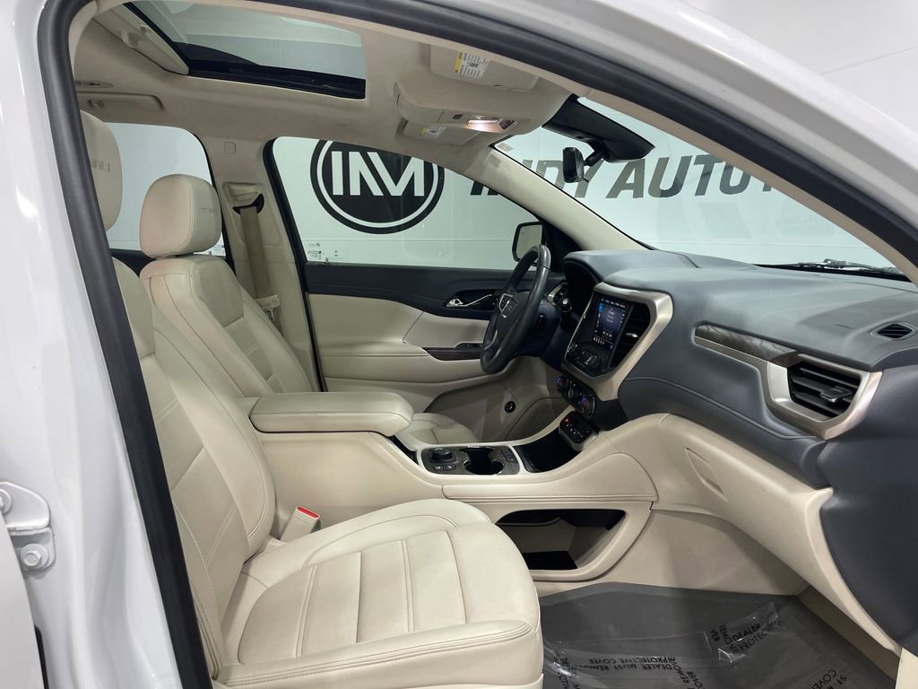Used 2021 GMC Acadia Denali w/ Denali Technology Package image 33