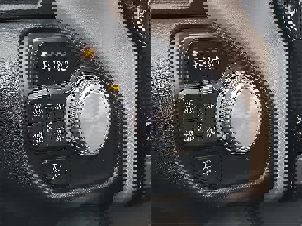 Used 2021 RAM 1500 Laramie image 12