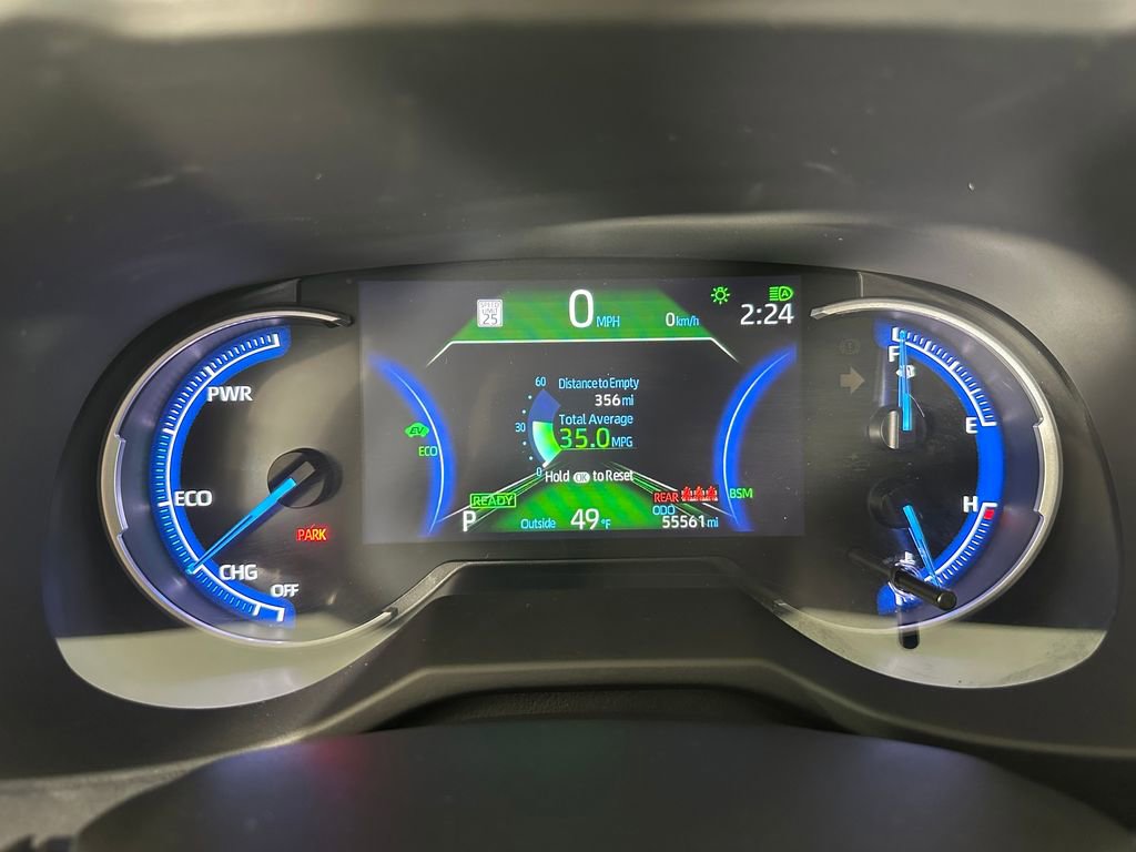Used 2022 Toyota RAV4 Limited AWD/4WD image 17