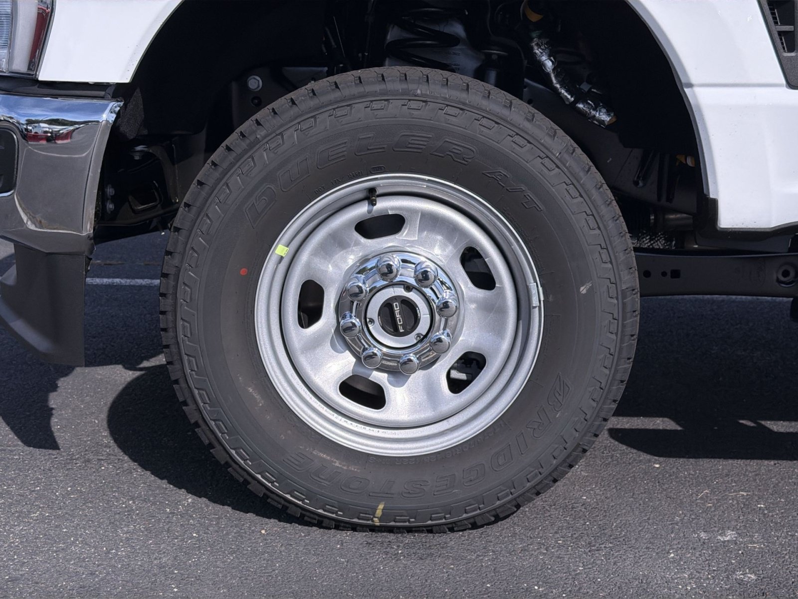 New 2027 Ford F350 XL w/ FX4 Off-Road Package AWD/4WD image 16