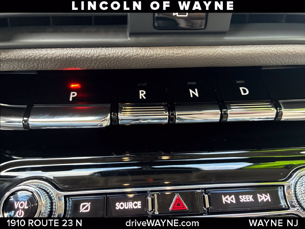 Certified 2022 Lincoln Corsair AWD w/ Equipment Group 101A image 21