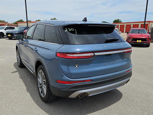Used 2023 Lincoln Corsair AWD w/ Equipment Group 101A image 3