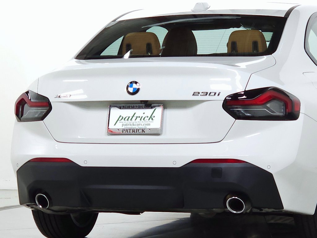 Certified 2025 BMW 230i xDrive Coupe w/ Convenience Package image 9