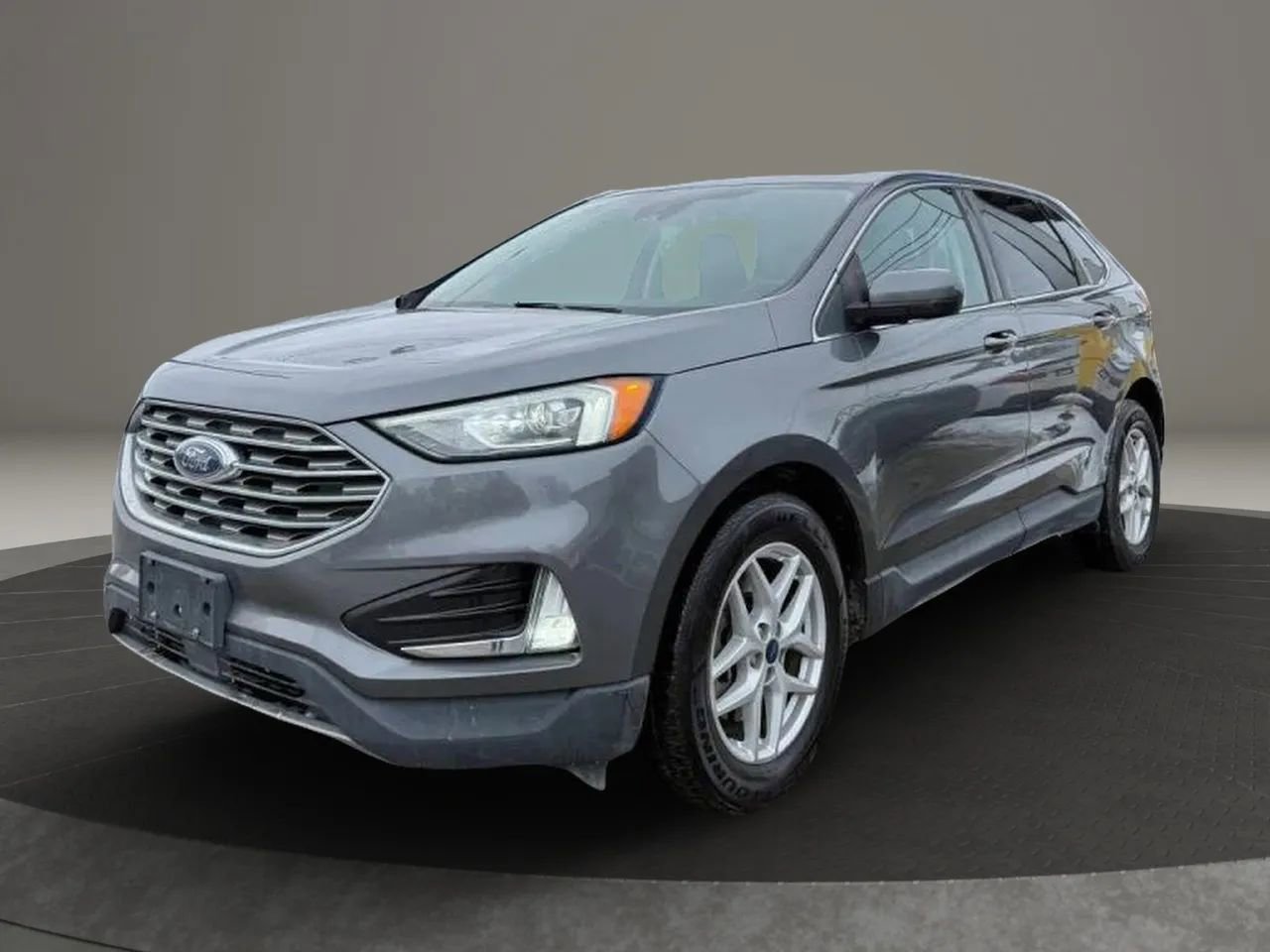 Used 2021 Ford Edge SEL w/ Cargo Accessory Package AWD/4WD image 3