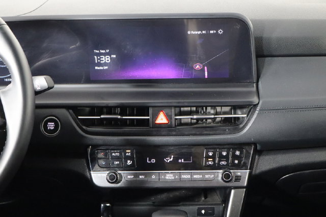 Used 2025 Kia Seltos EX w/ EX Sunroof Package AWD/4WD image 28