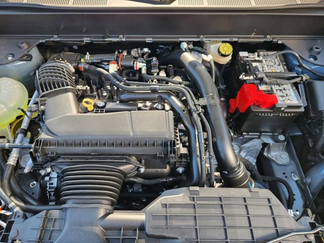 New 2025 Ford Maverick Lariat w/ Black Appearance Package image 20