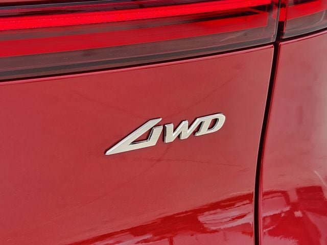 Used 2026 Genesis GV70 2.5T Advanced AWD/4WD image 8