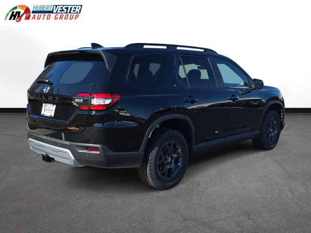 New 2025 Honda Pilot TrailSport image 6