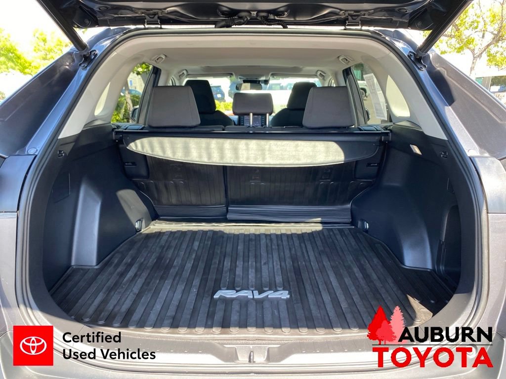 Certified 2022 Toyota RAV4 XLE w/ Convenience Package AWD/4WD image 13