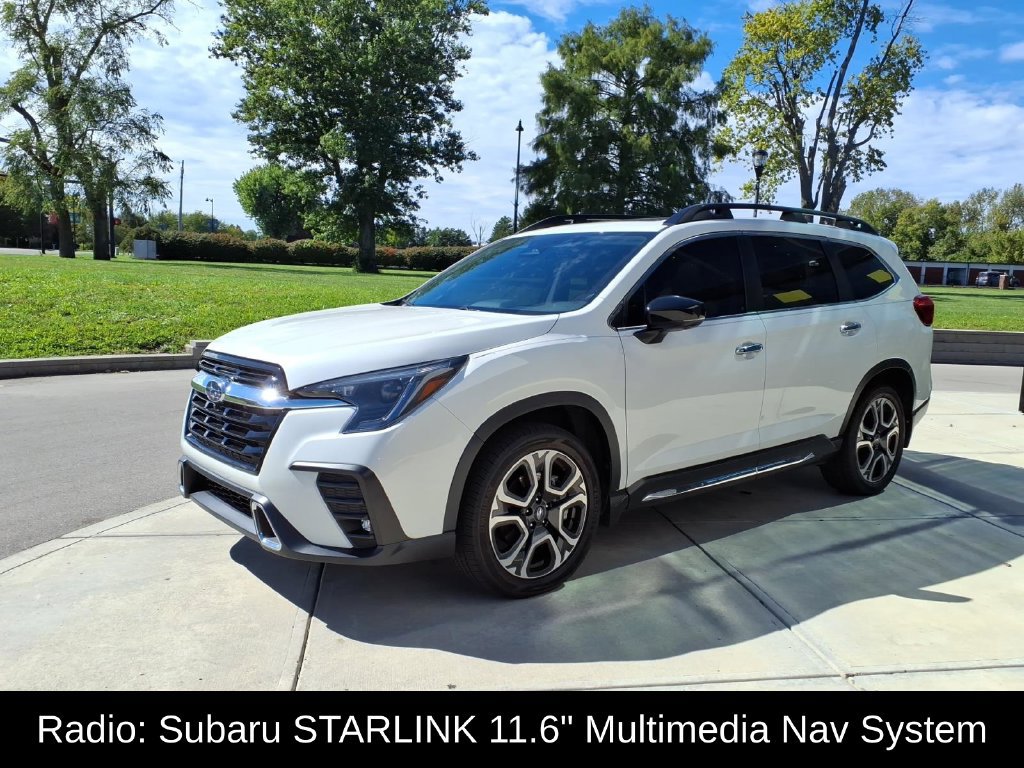 Used 2024 Subaru Ascent Touring AWD/4WD image 3