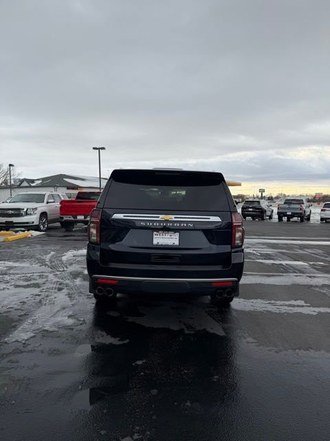 Used 2022 Chevrolet Suburban High Country image 7
