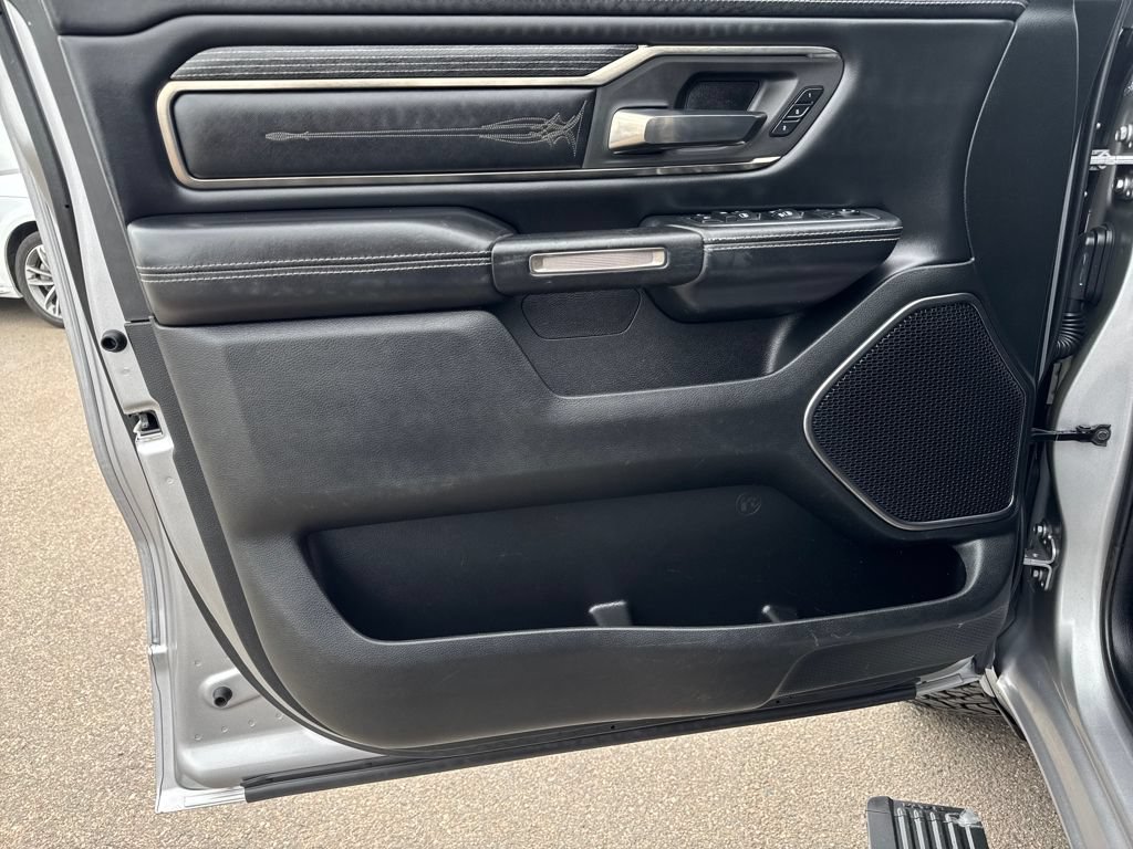Used 2019 RAM 1500 Limited w/ Advanced Safety Group AWD/4WD image 10