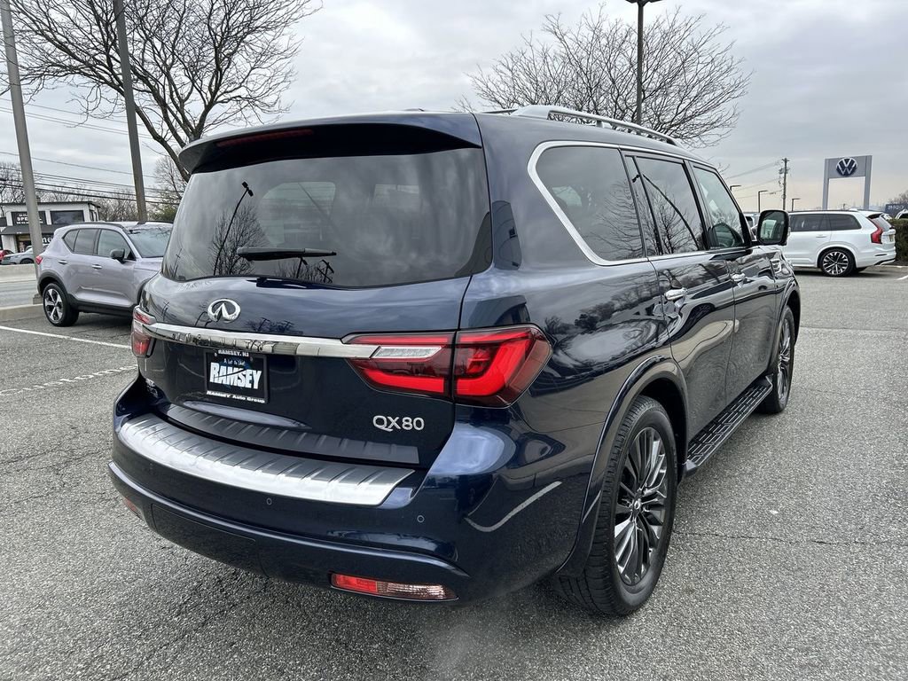 Certified 2023 INFINITI QX80 Premium Select w/ Cargo Package image 8