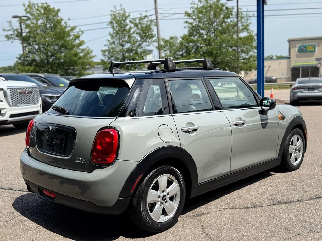 Used 2016 MINI Cooper 4-Door Hardtop FWD image 6
