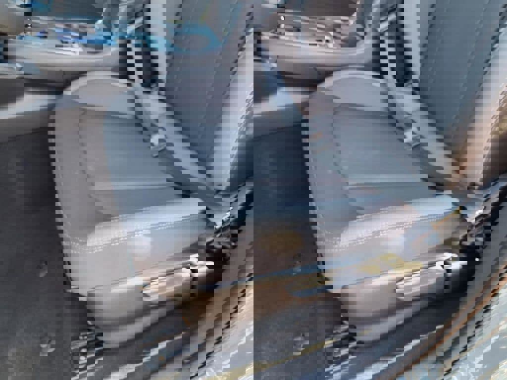 Certified 2025 Subaru Crosstrek 2.0i Premium image 25