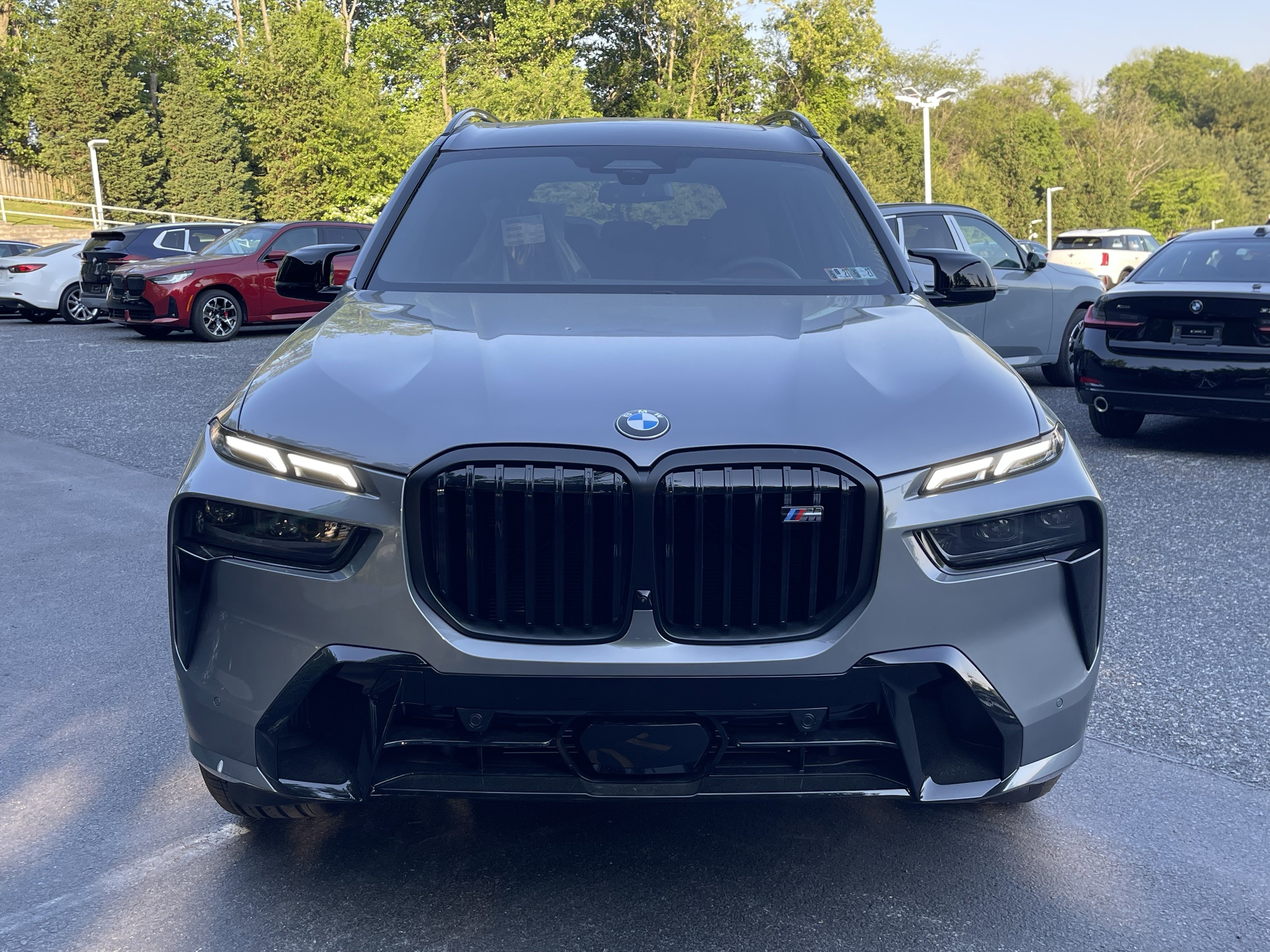 New 2027 BMW X7 M60i AWD/4WD image 2