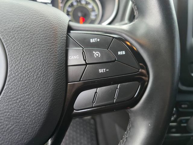 Used 2021 Jeep Cherokee Latitude Plus image 23