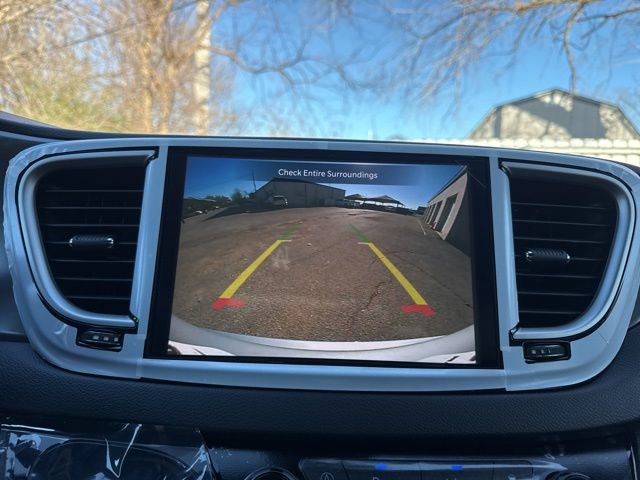 New 2026 Chrysler Voyager LX FWD image 18
