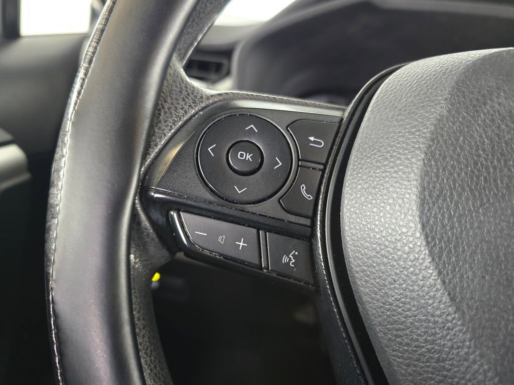 Used 2023 Toyota RAV4 LE AWD/4WD image 29