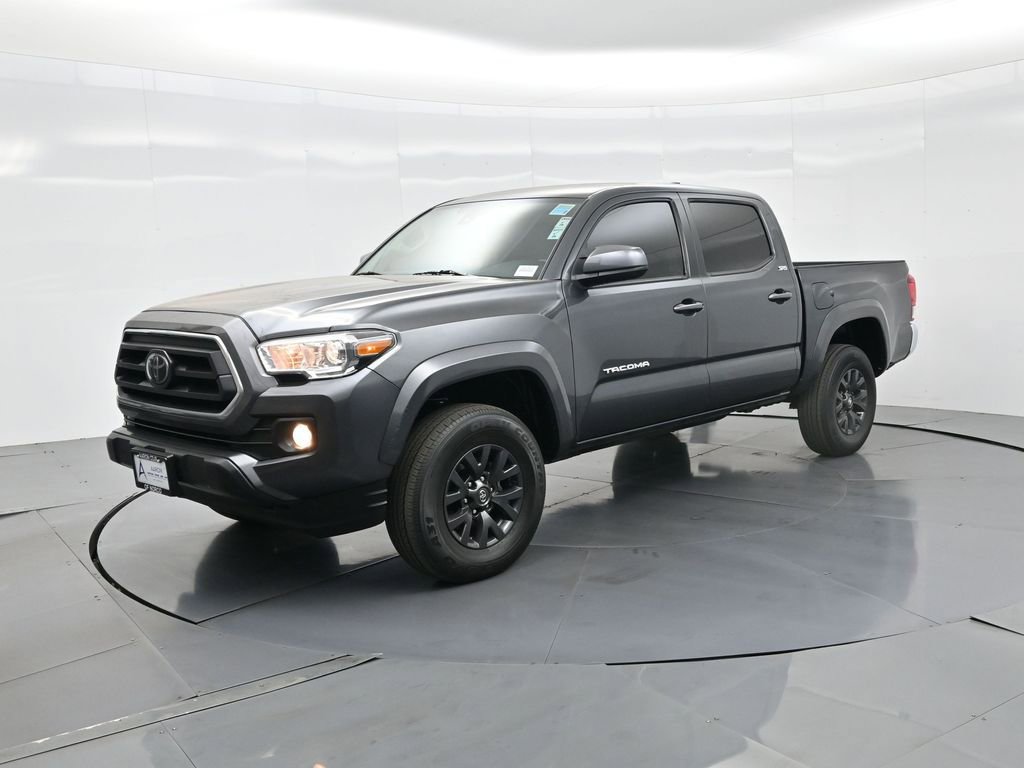 Used 2022 Toyota Tacoma SR5 image 2
