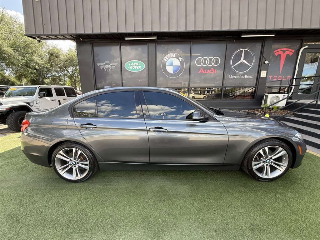 Used 2016 BMW 328i Sedan w/ Driver Assistance Package image 8
