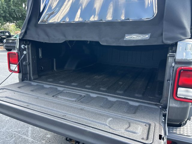 Used 2023 Jeep Gladiator Mojave w/ Cold Weather Group AWD/4WD image 13