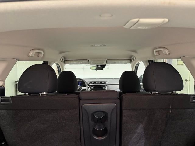 Used 2020 Nissan Rogue SV FWD image 10