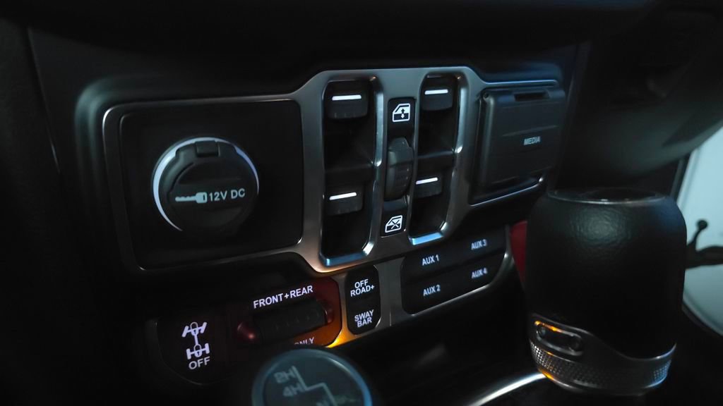 Used 2024 Jeep Gladiator Rubicon image 35