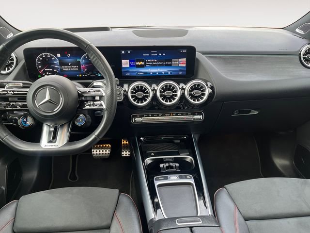 Certified 2024 Mercedes-Benz GLA 35 AMG 4MATIC image 10