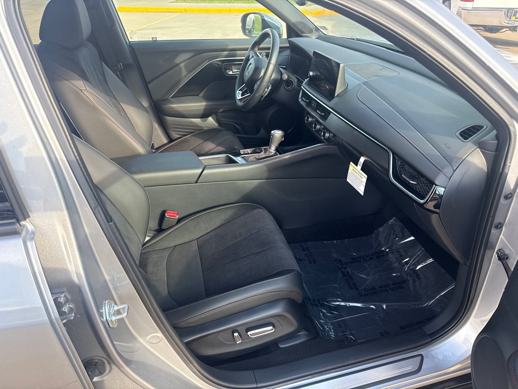 Used 2026 Acura ADX A-Spec FWD image 17