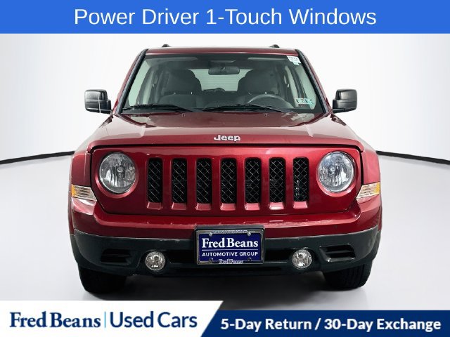 Used 2015 Jeep Patriot Sport w/ Power Value Group FWD image 2