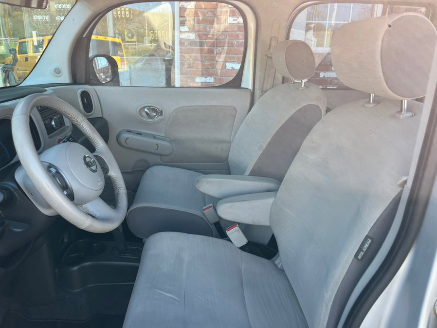 Used 2013 Nissan Cube 1.8 S w/ Interior Designer Pkg FWD image 7