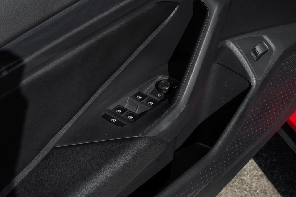 Used 2019 Volkswagen Jetta GLI Autobahn FWD image 46