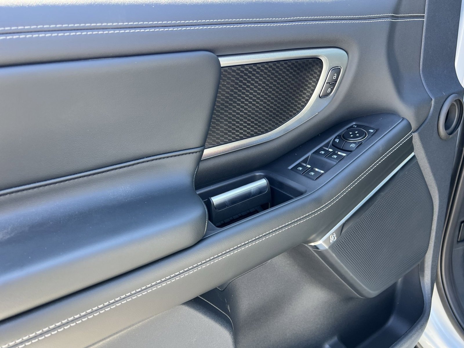 New 2026 Ford Expedition Platinum image 15