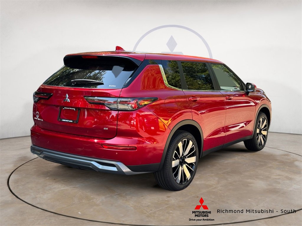 New 2025 Mitsubishi Outlander SE video 3