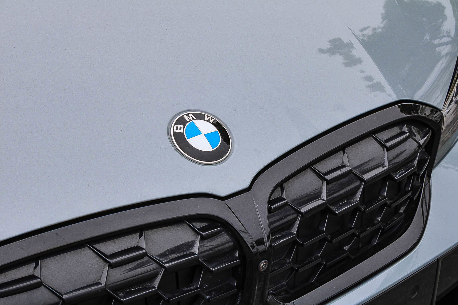 Certified 2025 BMW M340i xDrive w/ Premium Package AWD/4WD image 8