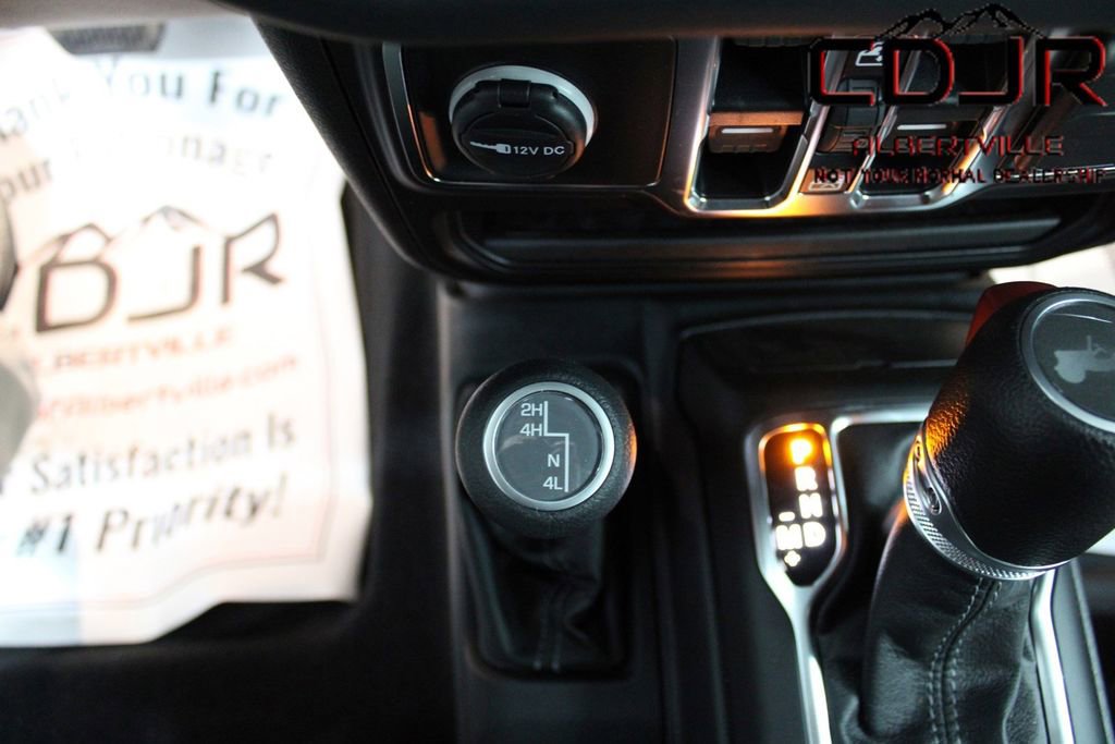 Used 2024 Jeep Wrangler Sahara w/ Technology Group image 30