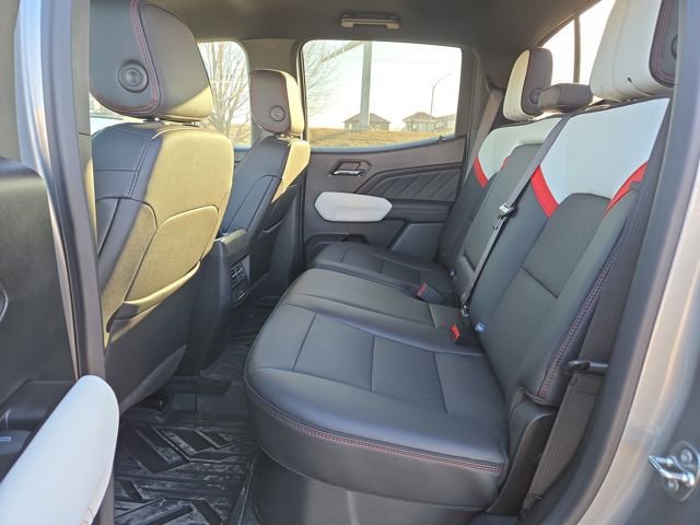 Used 2024 GMC Canyon AT4X image 30