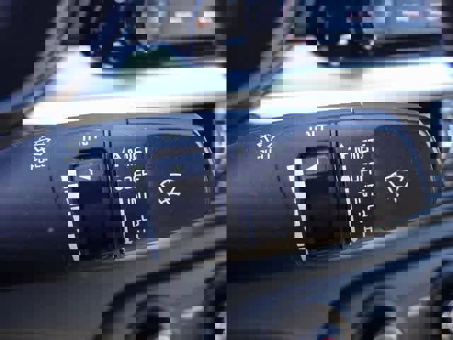 Used 2024 Kia Forte LXS image 19