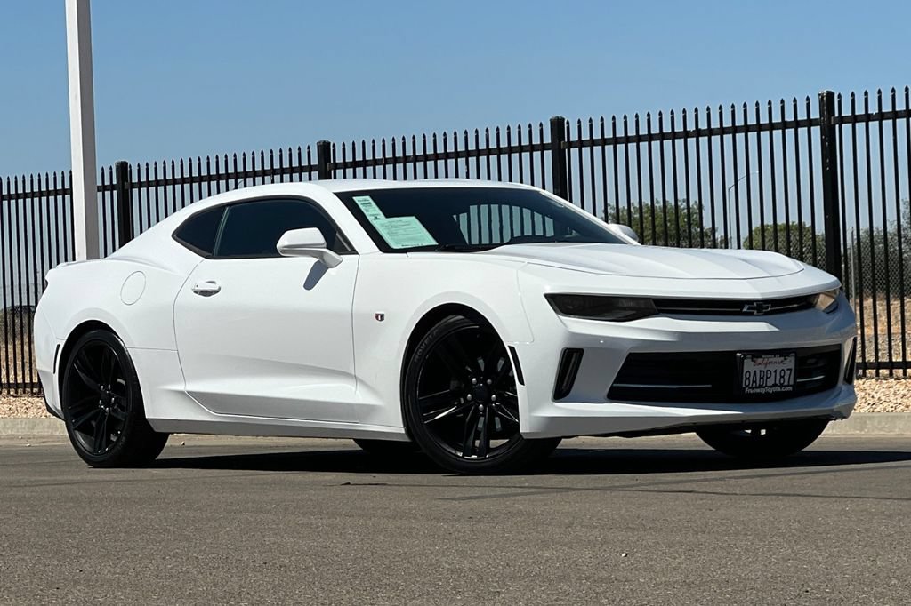 Used 2017 Chevrolet Camaro LT w/ RS Package RWD image 2