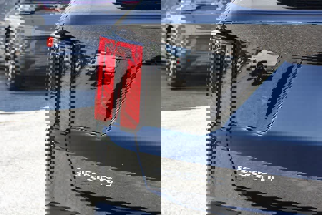 Used 2025 Kia Sorento SX Prestige image 11